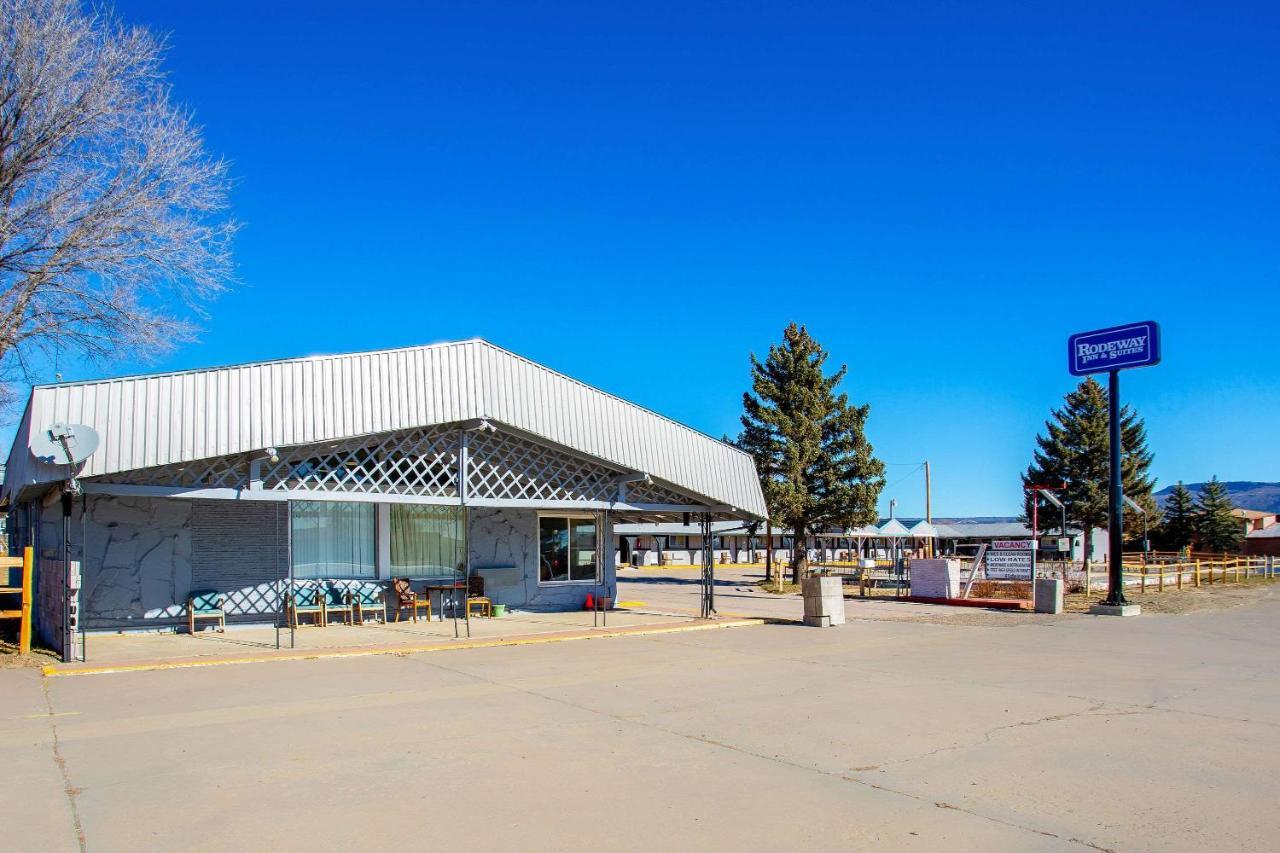Rodeway Inn & Suites Raton Zewnętrze zdjęcie